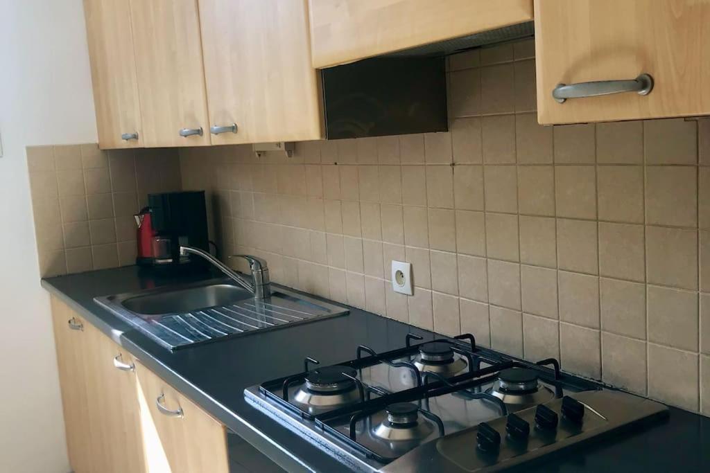 Appartement A 2 Pas Du Mont St-Michel Понторсон Екстериор снимка